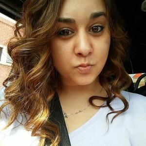 Meet your Posher, Tasha